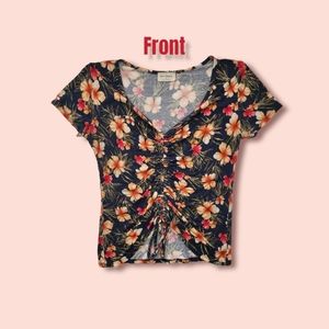 FREE KISSES Ruched Front Tropical Tee